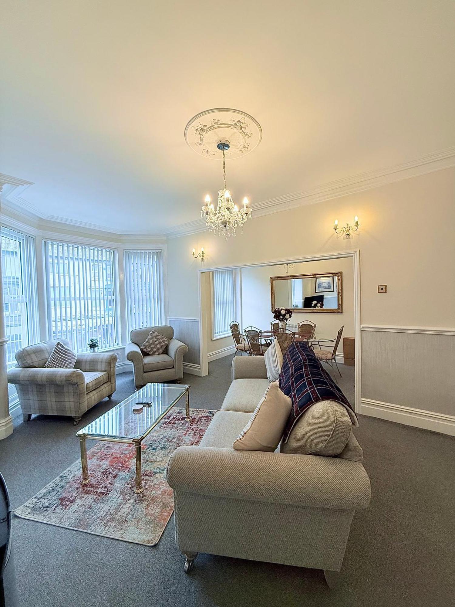 Large Luxury Apartment Blackpool Esterno foto